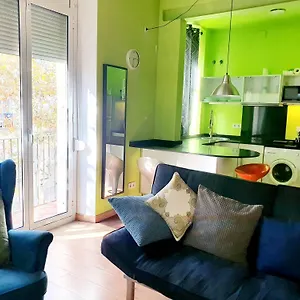 https://apartamento-llibertat-centro.catalonia-hotels.com